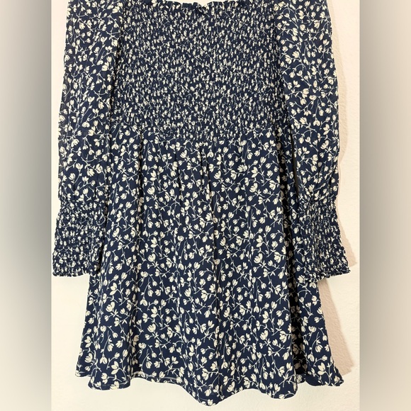 Reformation Kelli Smocked Bodice Fit & Flare Mini Dress Blue White Floral Sz L - Picture 7 of 15